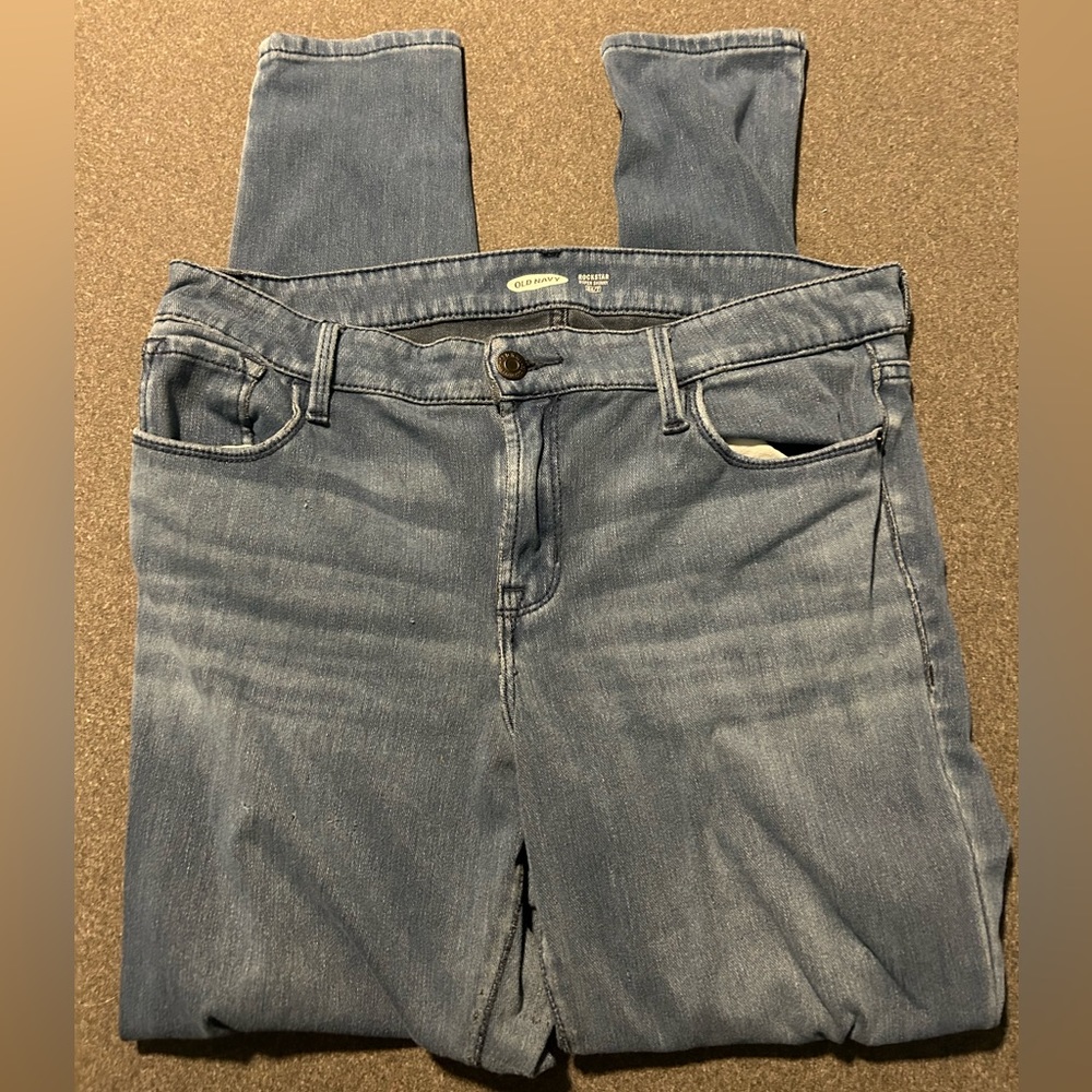 Old Navy Rockstar 24/7 Skinny Jeans, Size 10